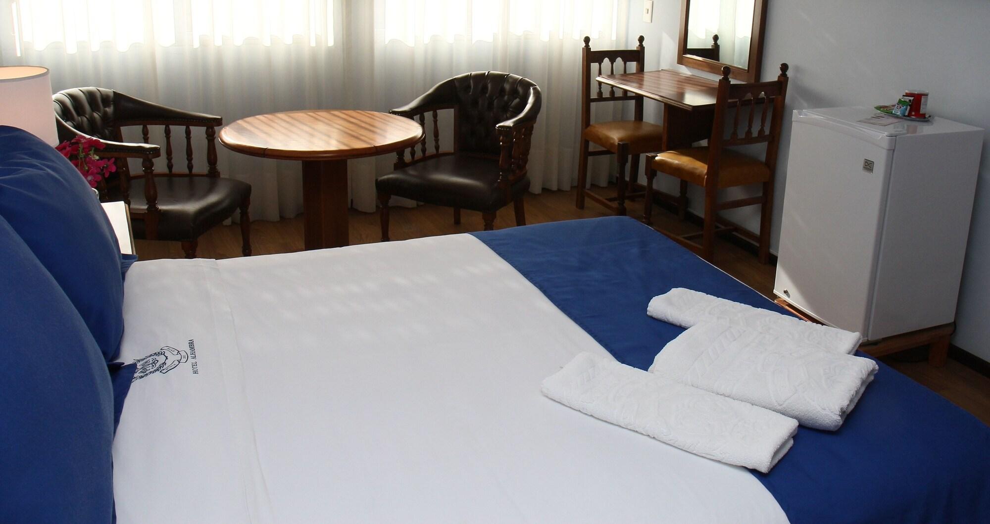 Hotel Alhambra Punta del Este Esterno foto